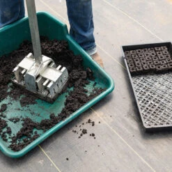 Stand-up 35 Soil Blocker -SeedGarden Store 07465 02 standup35soilblock