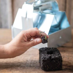 Front Page -SeedGarden Store 07860 02 stand up 6 blocker